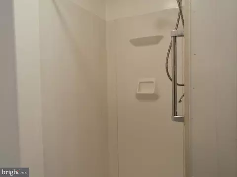 6556 Parnell Ave, Baltimore, MD 21222 photo 6