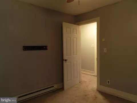 6556 Parnell Ave, Baltimore, MD 21222 photo 5