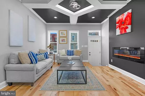 1518 N Wolfe St, Baltimore, MD 21213