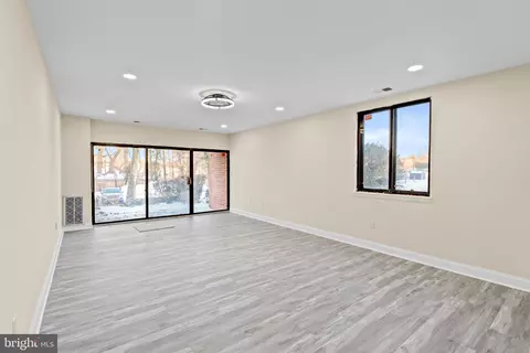 6711 Park Heights Ave #L9, Baltimore, MD 21215
