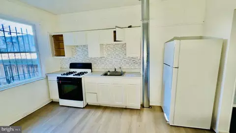 3102 E Fairmount Ave, Baltimore, MD 21224 photo 6