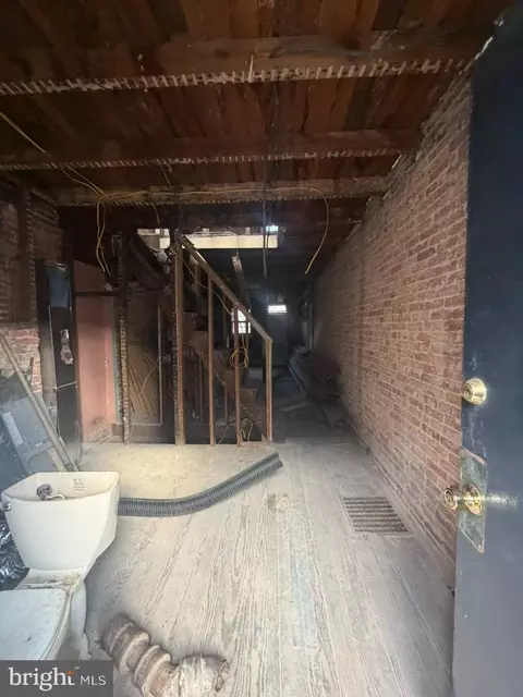 Entry Way - 1606 Lemmon St, Baltimore, MD 21223 photo 1 of 5