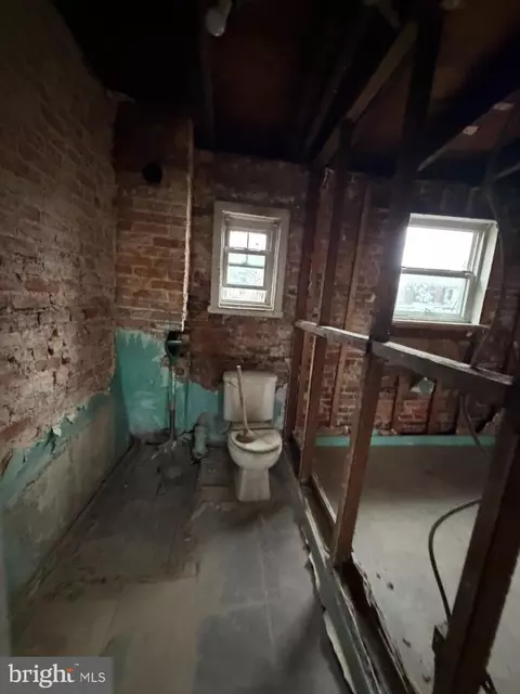 Bath - 1608 Lemmon St, Baltimore, MD 21223 photo 1 of 1