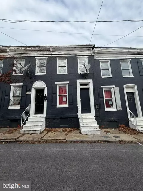 1608 Lemmon St, Baltimore, MD 21223