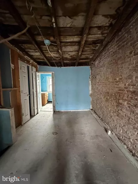Entry Way - 1613 Lemmon St, Baltimore, MD 21223 photo 8 of 9