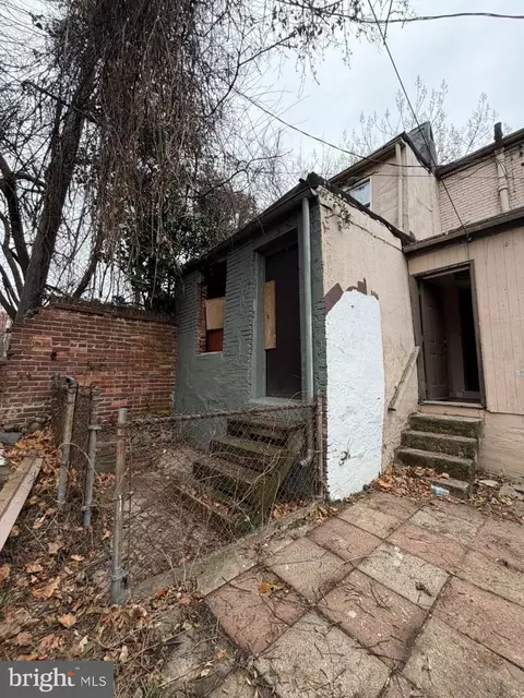 Exterior - 1613 Lemmon St, Baltimore, MD 21223 photo 3 of 4