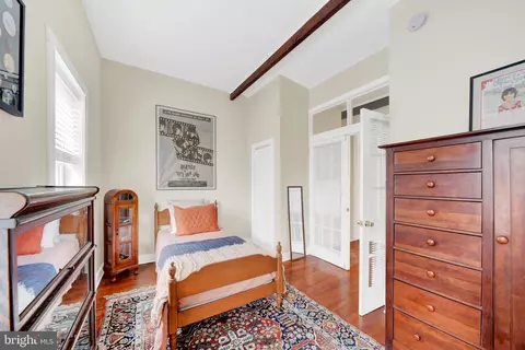 Bedroom - 728 S Durham St, Baltimore, MD 21231 photo 4 of 4