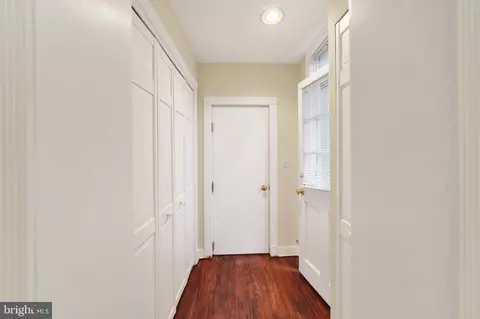 Entry Way - 728 S Durham St, Baltimore, MD 21231 photo 3 of 3