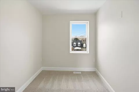Bedroom - 1432 Walker Ave, Baltimore, MD 21239 photo 2 of 8
