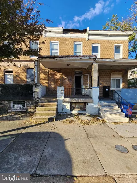 2432 E Hoffman St, Baltimore, MD 21213 photo 1