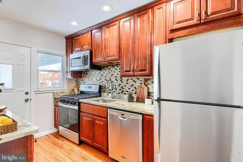 1506 Gleneagle Rd, Baltimore, MD 21239 photo 13