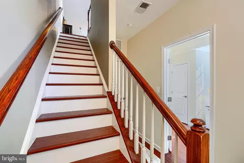 Entry Way - 735 S Macon St, Baltimore, MD 21224 photo 1 of 5