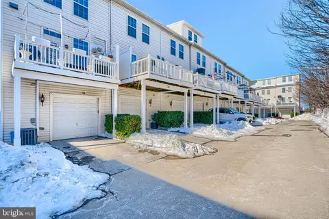 Exterior - 735 S Macon St, Baltimore, MD 21224 photo 4 of 4