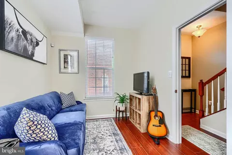 Other - 735 S Macon St, Baltimore, MD 21224 photo 2 of 8