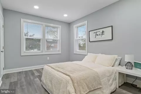 Bedroom - 300 Denison St, Baltimore, MD 21229 photo 1 of 3
