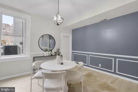 Dining - 832 W 35th St, Baltimore, MD 21211 photo 2 of 2