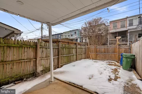 Exterior - 832 W 35th St, Baltimore, MD 21211 photo 2 of 2