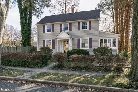 Exterior - 2803 Manhattan Ave, Baltimore, MD 21215 photo 9 of 12