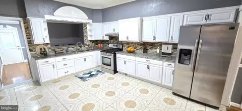 427 N Lakewood Ave, Baltimore, MD 21224