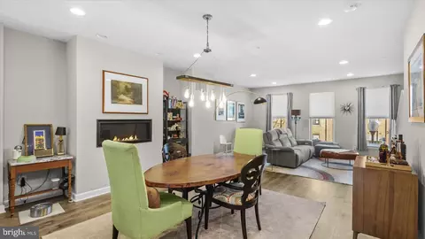 4005 Harmony Ct, Baltimore, MD 21224 photo 11