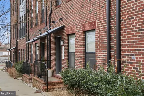 4005 Harmony Ct, Baltimore, MD 21224