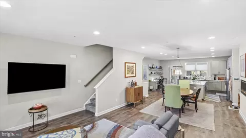 4005 Harmony Ct, Baltimore, MD 21224 photo 15
