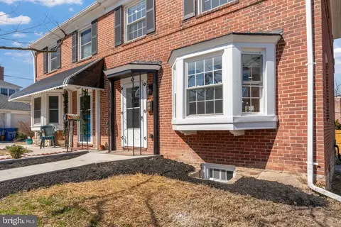 Exterior - 402 Croydon Rd, Baltimore, MD 21212 photo 8 of 8