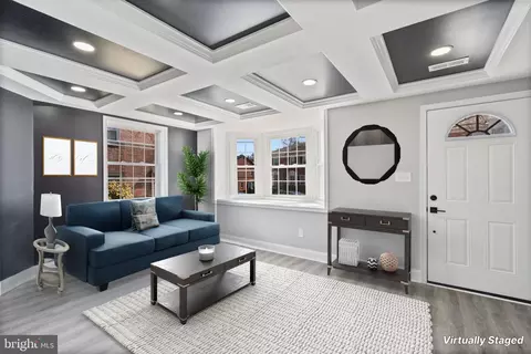 Living - 402 Croydon Rd, Baltimore, MD 21212 photo 1 of 10