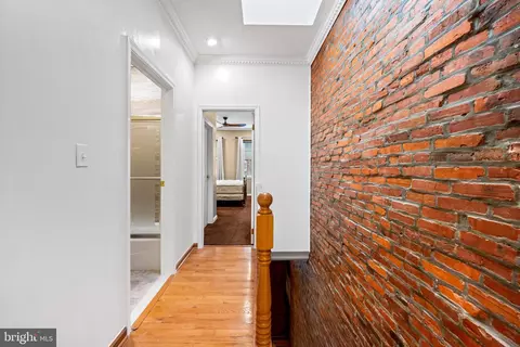 Entry Way - 602 S Curley St, Baltimore, MD 21224 photo 4 of 4