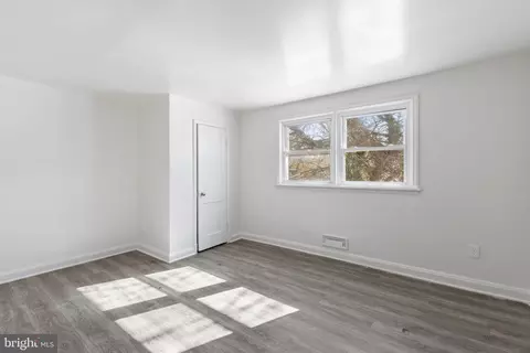 Bedroom - 4345 Roberton Ave, Baltimore, MD 21206 photo 1 of 2