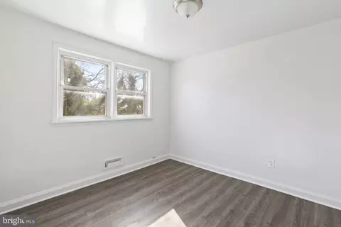 Bedroom - 4345 Roberton Ave, Baltimore, MD 21206 photo 2 of 2