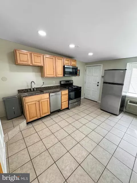 Kitchen - 1436 Light St, Baltimore, MD 21230 photo 1 of 3