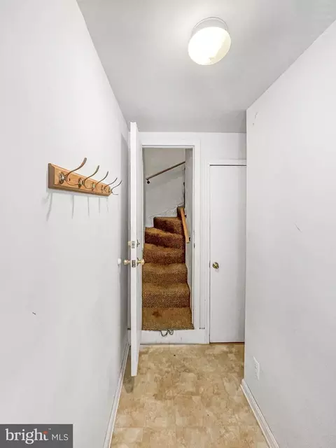 Entry Way - 1436 Light St, Baltimore, MD 21230 photo 1 of 1