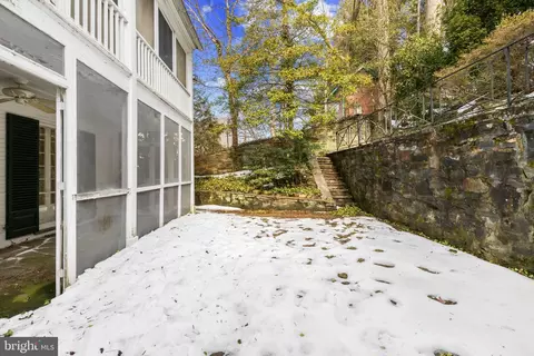 Exterior - 5211 Springlake Way, Baltimore, MD 21212 photo 13 of 16