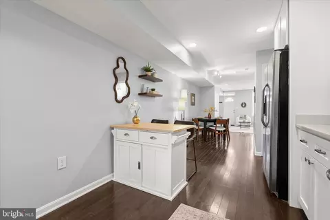 Entry Way - 1513 Byrd St, Baltimore, MD 21230 photo 5 of 6