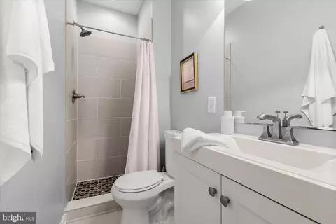 Bath - 1513 Byrd St, Baltimore, MD 21230 photo 1 of 2