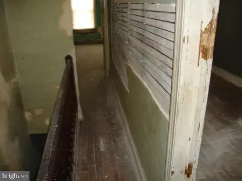 Entry Way - 2684 Dulany St, Baltimore, MD 21223 photo 9 of 13