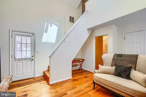 Entry Way - 2102 Cambridge St, Baltimore, MD 21231 photo 2 of 2