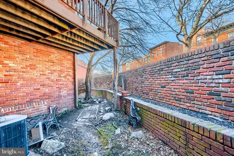 Exterior - 2102 Cambridge St, Baltimore, MD 21231 photo 6 of 7