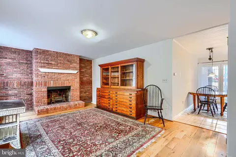 Living - 2102 Cambridge St, Baltimore, MD 21231 photo 3 of 3