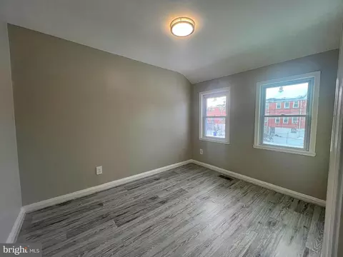 Bedroom - 1018 Cameron Rd, Baltimore, MD 21212 photo 2 of 2