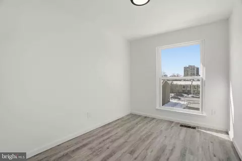 Bedroom - 804 Arnold Ct, Baltimore, MD 21205 photo 1 of 2