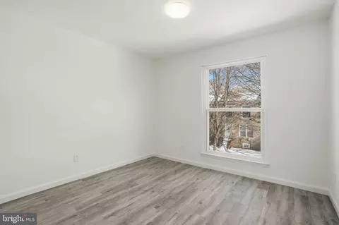 Bedroom - 804 Arnold Ct, Baltimore, MD 21205 photo 2 of 2
