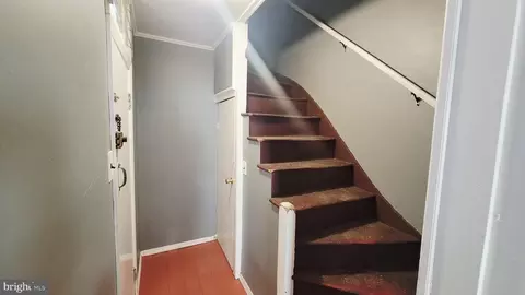 Entry Way - 703 Tessier St, Baltimore, MD 21201 photo 5 of 9