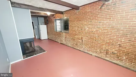 Entry Way - 703 Tessier St, Baltimore, MD 21201 photo 2 of 9