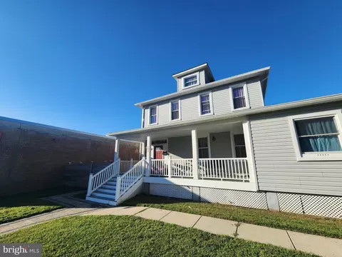 302 E Patapsco Ave, Baltimore, MD 21225