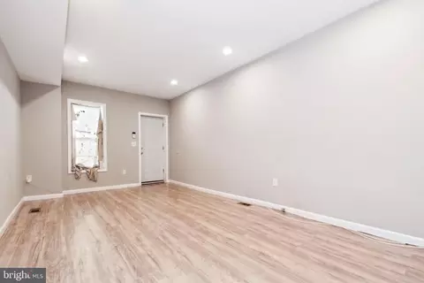 Living - 2012 Eagle St, Baltimore, MD 21223 photo 4 of 4