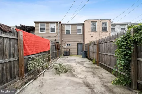 Exterior - 2012 Eagle St, Baltimore, MD 21223 photo 3 of 3