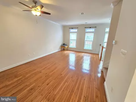 Living - 876 Ryan St, Baltimore, MD 21230 photo 4 of 10