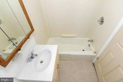 Bath - 640 Dover St, Baltimore, MD 21230 photo 1 of 1